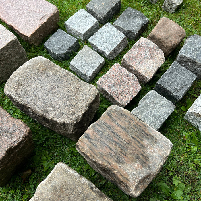 Chaussesten, brosten og mosaiksten i granit