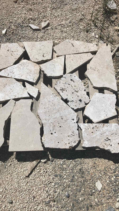 Brudfliser, Latte travertine