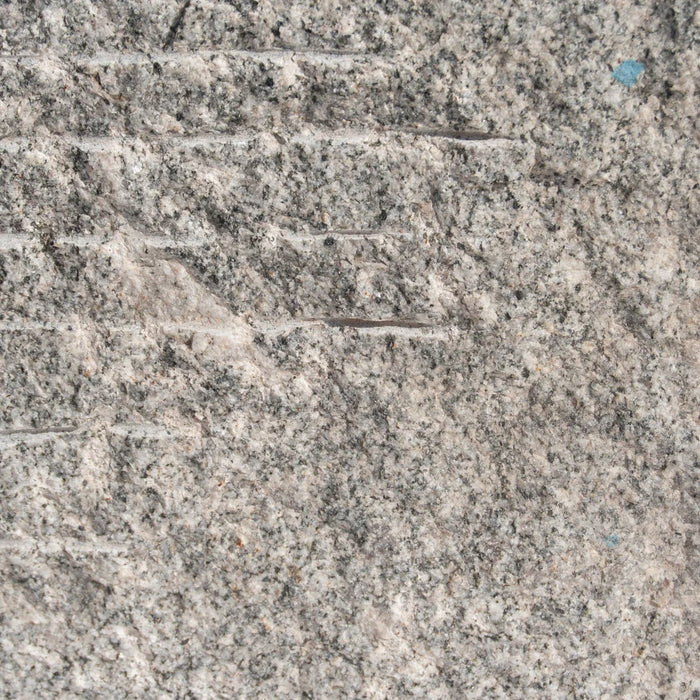 Granit plantering/bålsted Radius i lys grå (3 størrelser)